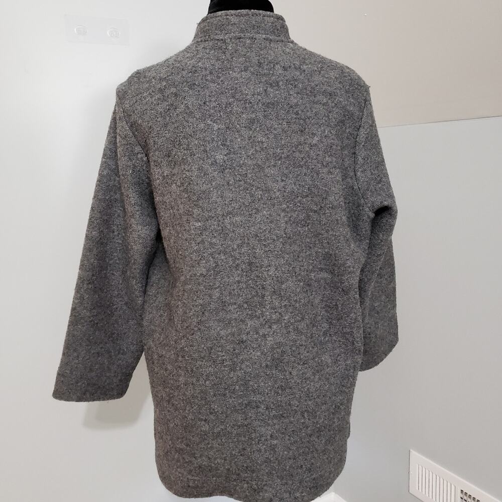 Norm Thompson 100% Wool Gray Winter Coat Large Classic Minimal Preppy - Picture 3 of 12